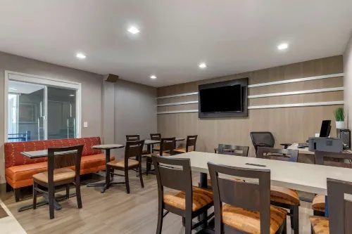 Best Western Silicon Valley Inn Restauration Photos