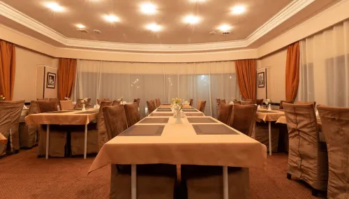 Diplomat Hotel Baku Питание Photos
