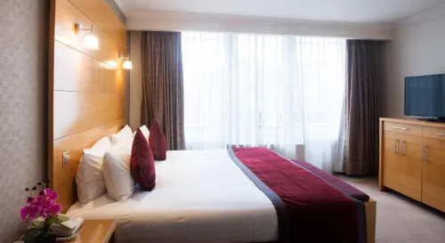 The Park City Grand Plaza Kensington Hotel Photos