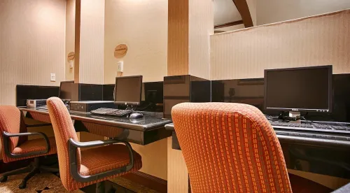 Best Western Plus Heritage Inn Бизнес-удобства Photos