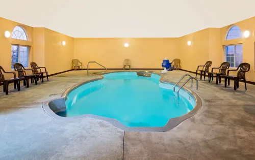 Microtel Inn & Suites by Wyndham Joplin Leisure & Recreation Photos