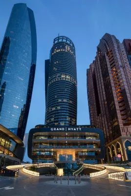 Grand Hyatt Abu Dhabi Hotel and Residence Emirates Pearl Exterior Photos