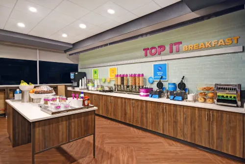 Tru by Hilton Franklin Cool Springs Nashville Dining Photos