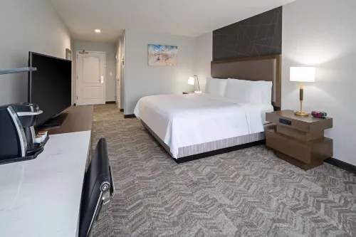 Best Western Valencia/Six Flags Inn & Suites Photos