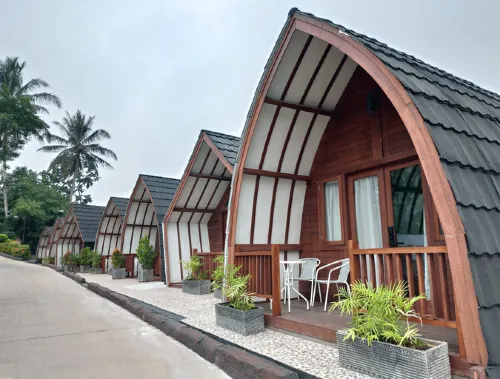 Chevilly Resort & Camp Public Areas Photos