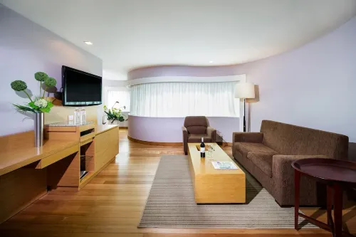 Village Hotel Changi by Far East Hospitality Rum Photos