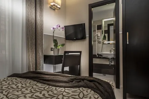 Yes Hotel Boutique Rome Rum Photos