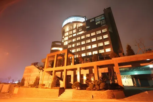 Hotel Wiz Esterni Photos