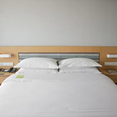 Four Points by Sheraton Surabaya, Tunjungan Plaza Rooms Photos