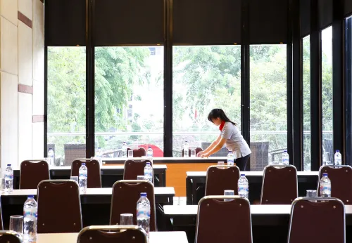 Amaris Hotel Pasar Baru Geschäftseinrichtungen Photos