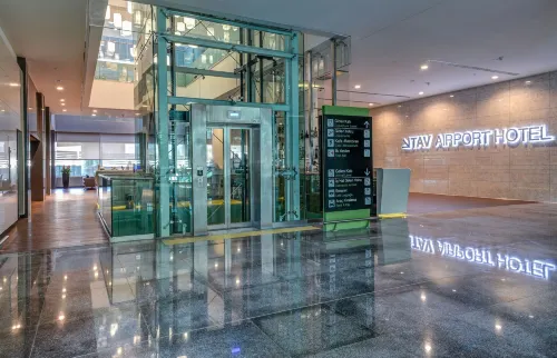 Tav Airport Hotel Izmir Khu vực công cộng Photos