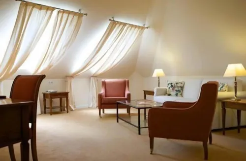 Altstadthotel Messerschmitt Rooms Photos