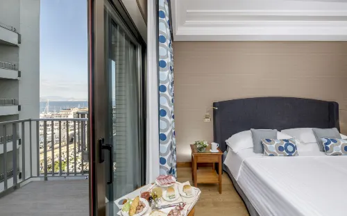 Hotel Royal Continental Camere Photos