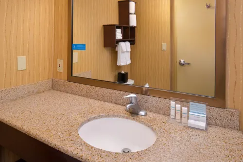 Hampton Inn Frederick Photos