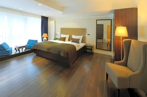 Hotel Amano Düsseldorf Photos