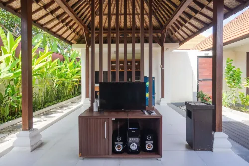 The Awan Villas Area Publik Photos