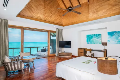 Hideaway Beach Resort & Spa Kamar Photos