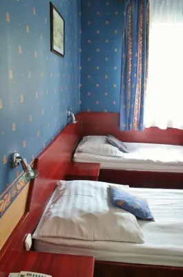 Classic Hotel Rooms Photos