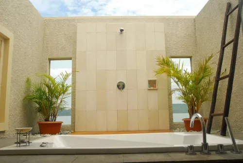 The Natsepa Resort and Conference Center Kamar Photos