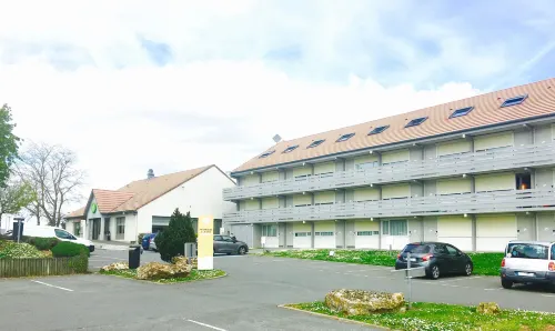 Campanile Villejust - ZA Courtaboeuf Extérieur Photos