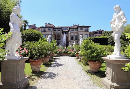 Best Western Grand Hotel Guinigi Public Areas Photos