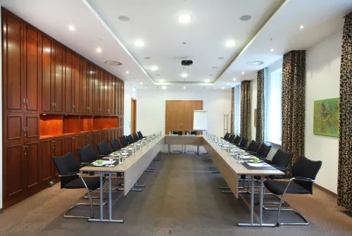 Lindner Hotel Frankfurt Main Plaza - JDV by Hyatt Geschäftseinrichtungen Photos