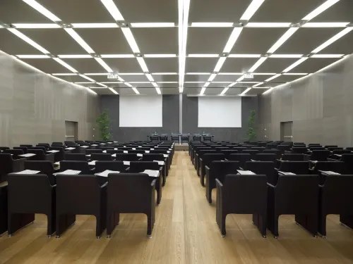Rosa Grand Milano Business Photos