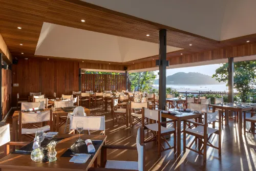 Sunwing Bangtao Beach Restauration Photos