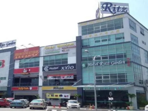 Ritz Garden Hotel Manjung Circondario Photos