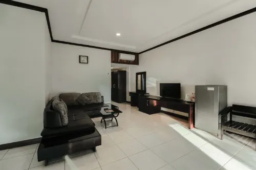 Surya Kencana Seaside Hotel Pangandaran Kamar Photos