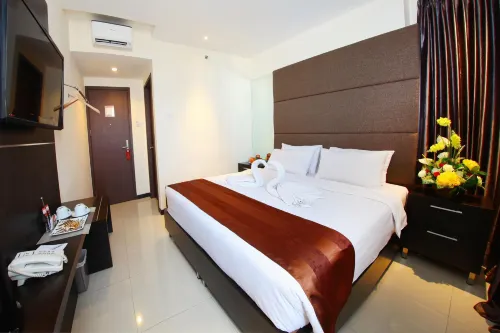 The One Hotel Makassar Unggulan Photos