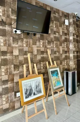 CHARITON HOTEL NUSA BESTARI Espaces publics Photos