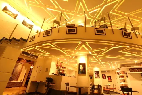 Amani Hotel Suites & Spa Public Areas Photos
