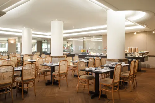 Windsor Excelsior Copacabana Dining Photos