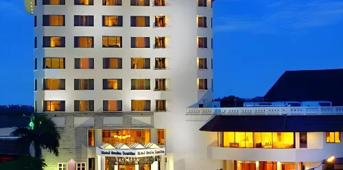 Hotel Santika Premiere Semarang Außen Photos