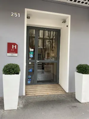 Timhotel Boulogne Rives de Seine Extérieur Photos