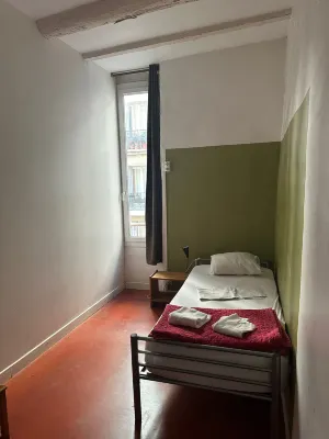 Hostel Vertigo Vieux-Port Rooms Photos