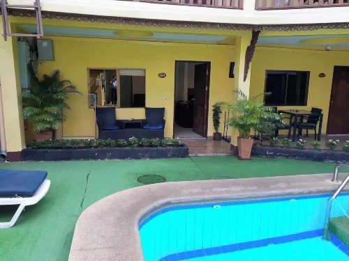 Phratamnak Inn - 100 Meter from Beach Здоровье и отдых Photos
