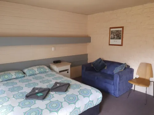 Mahogany Motel Photos