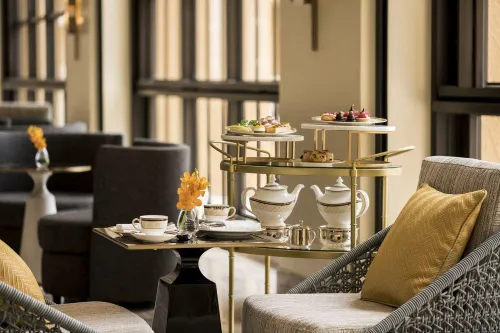 The Ritz-Carlton Orlando, Grande Lakes Restauration Photos