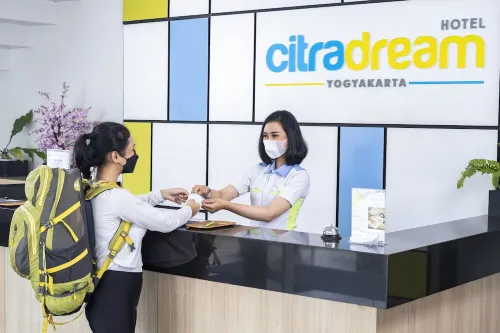 Hotel Citradream Tugu Yogyakarta Espaces publics Photos