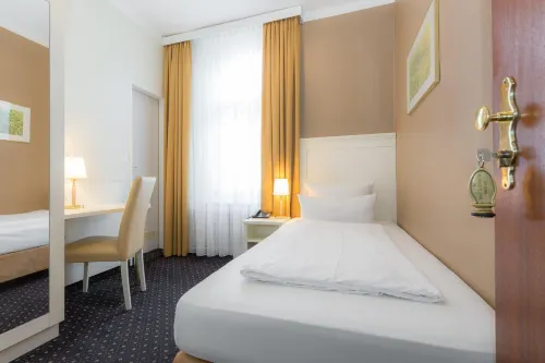 Hotel Fürst Bismarck Rooms Photos