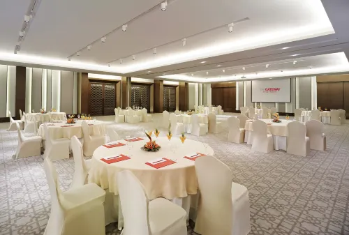 Vivanta Chennai IT Expressway OMR Ruokailu Photos