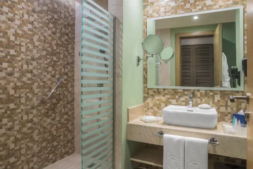 The Cove Rotana Resort - Ras Al Khaima Rooms Photos