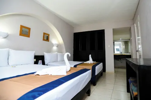 Hotel Caribe Internacional Cancun Photos