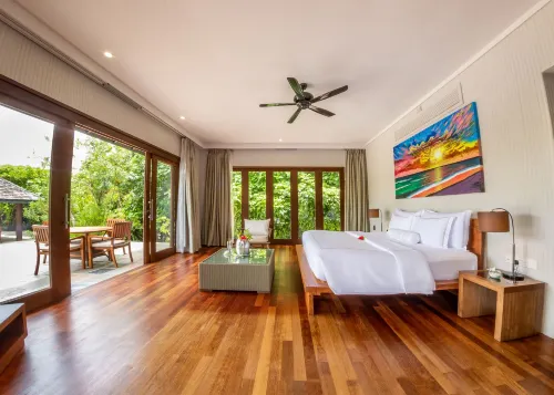 Hideaway Beach Resort & Spa Huoneet Photos