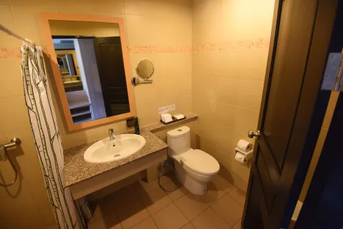 PP Charlie Beach Resort Rooms Photos