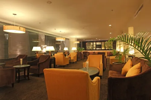 Harmoni One Convention Hotel and Service Apartments Area Publik Photos