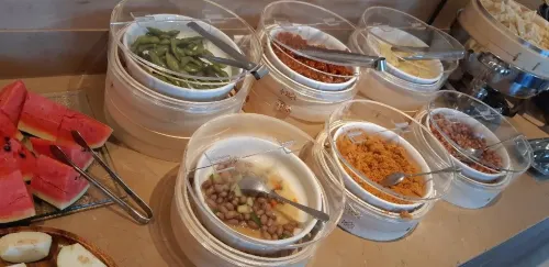 New California Hotel Dining Photos