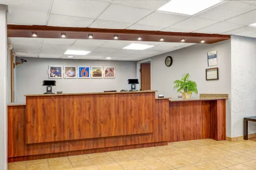 Motel 6 Elk Grove Village, IL - O'Hare Aree comuni Photos